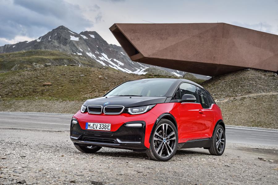  BMW i3s (I01) 2018 года  (WW) (фото 25 из 97)